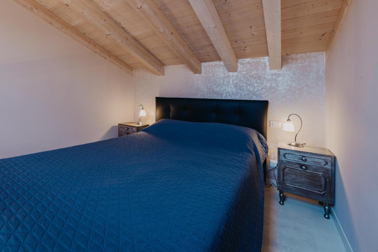 Le Due Dame Hotel Manerba del Garda Buitenkant foto