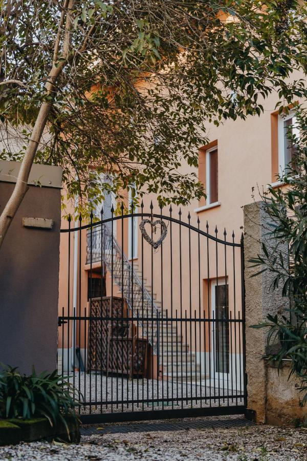 Le Due Dame Hotel Manerba del Garda Buitenkant foto